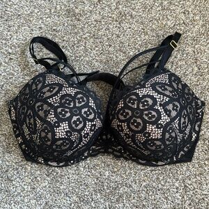Victorias Secret Very Sexy Push-Up Bra, Black Lace 36D